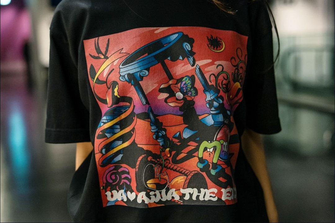 tram__poline's tweet image. 🖤🤍❤
#MbitLive 
#mbitproject