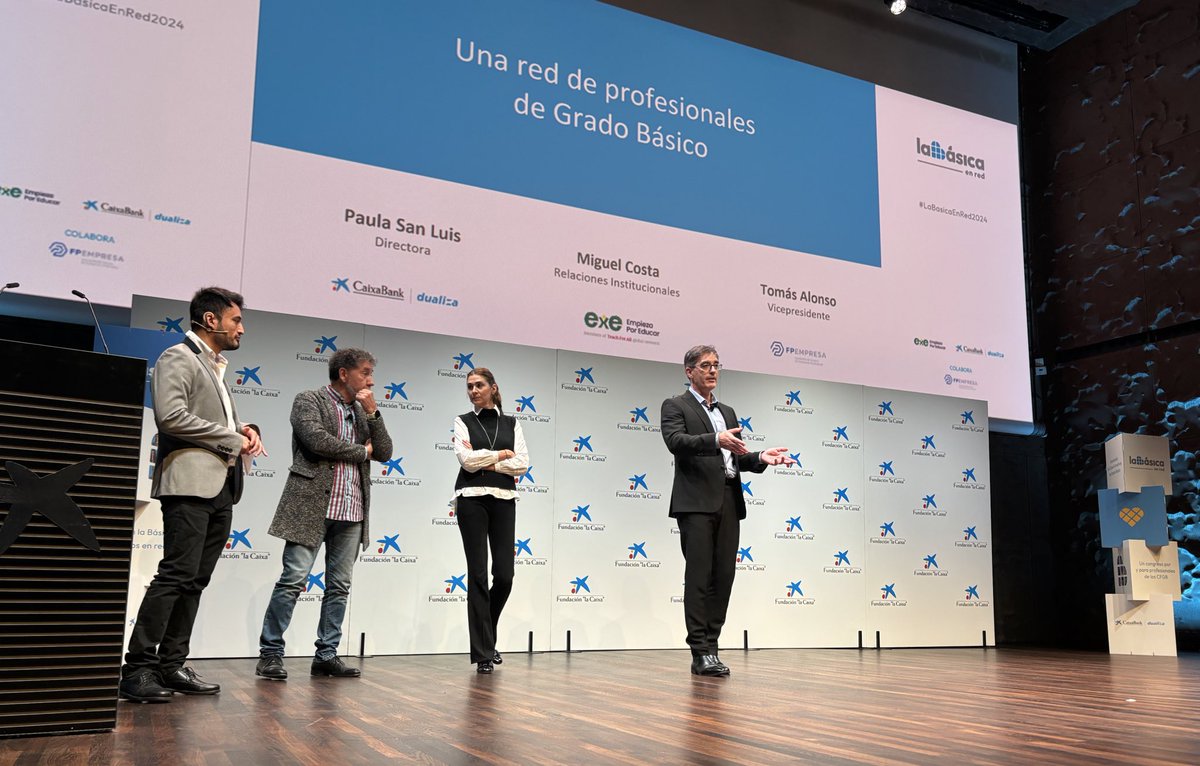 CABK_Dualiza's tweet photo. 📣#LaBasicaEnRed es un congreso por y para docentes de CFGB

Nuestra directora @psanluisc junto a Tomás Alonso (@fp_empresa) y Miguel costa (@EmpiezaxEducar) nos cuentan “La Básica” 

La mayor red para docentes de FP Básica👇
https://t.co/JQeva9cHP2 https://t.co/6R59poTCWx