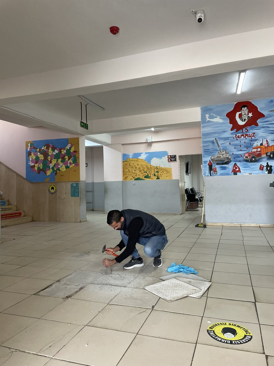 Kovanlisamsung's tweet photo. 🏡Okulumuzun bozuk muslukları ve fayansları onarılarak eğitim öğretime hazır hale getirildi.
@tcmeb 
@Yusuf__Tekin 
@mardinilmem 
@ali_eyyupkoca 
@derikmem47 
@MstfaKAHRAMAN https://t.co/tO1r9nF5nf