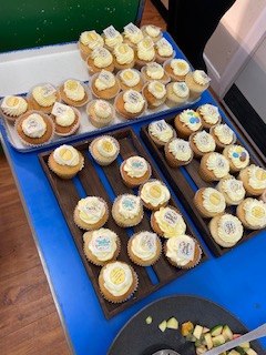 OverfieldsPri's tweet image. Thank you for helping us to raise £191  today for Children In Need.  The cook made some brilliant cupcakes  #mellorscatering