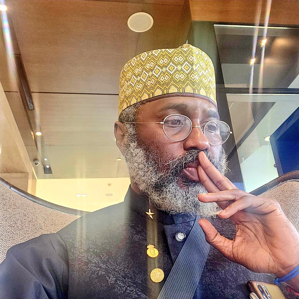 alouibrahim92's tweet photo. #GandalfTheGreyPilgrim https://t.co/zFOvEBVb2I