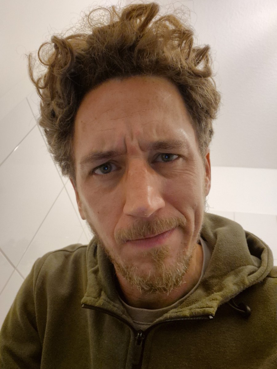 _hanfnah_'s tweet photo. Ich möchte nochmal sachlicher nachlegen:Liebe @CDU @CSU @cducsubt -ein Verbot führt zu nix. Nur zu Problemen. Es wurde jahrzehntelang erfolglos versucht.Der Schwarzmarkt stärkt sich nur durch Euren #Substanzfaschismus Ich will #NieWiederKriminell sein. Wie könnt Ihr gut schlafen? https://t.co/WtmjCKuBYn