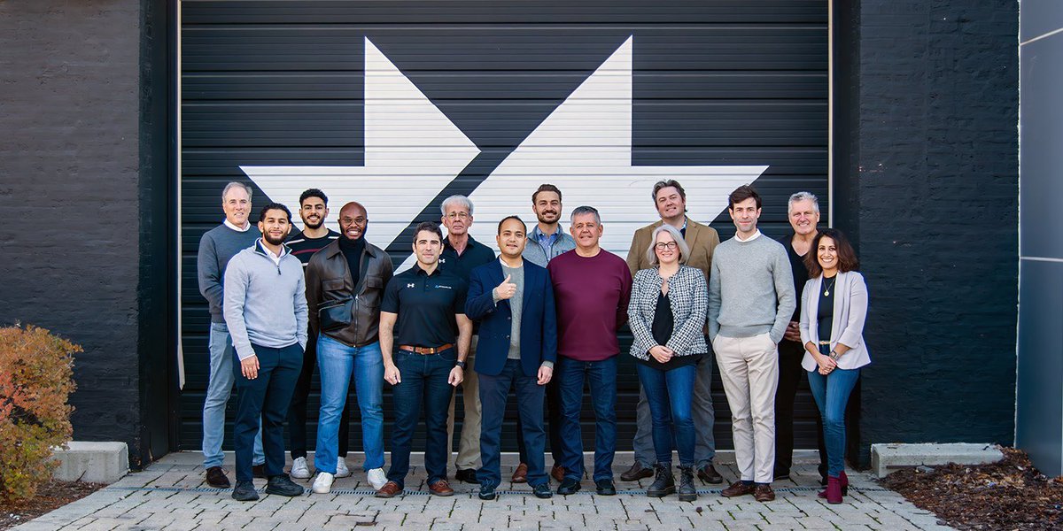 PalmplugLabs's tweet photo. We are so excited to join @mHUBChicago ‘s MedTech cohort and collaborate with partners like @baxter_intl . @EndeavorHlth  and @GEHealthCare. With Palmplug’s technology, we aim to tackle critical challenges in robotics 🦾 and stroke rehabilitation 💪. https://t.co/nGXDc5Vsxp