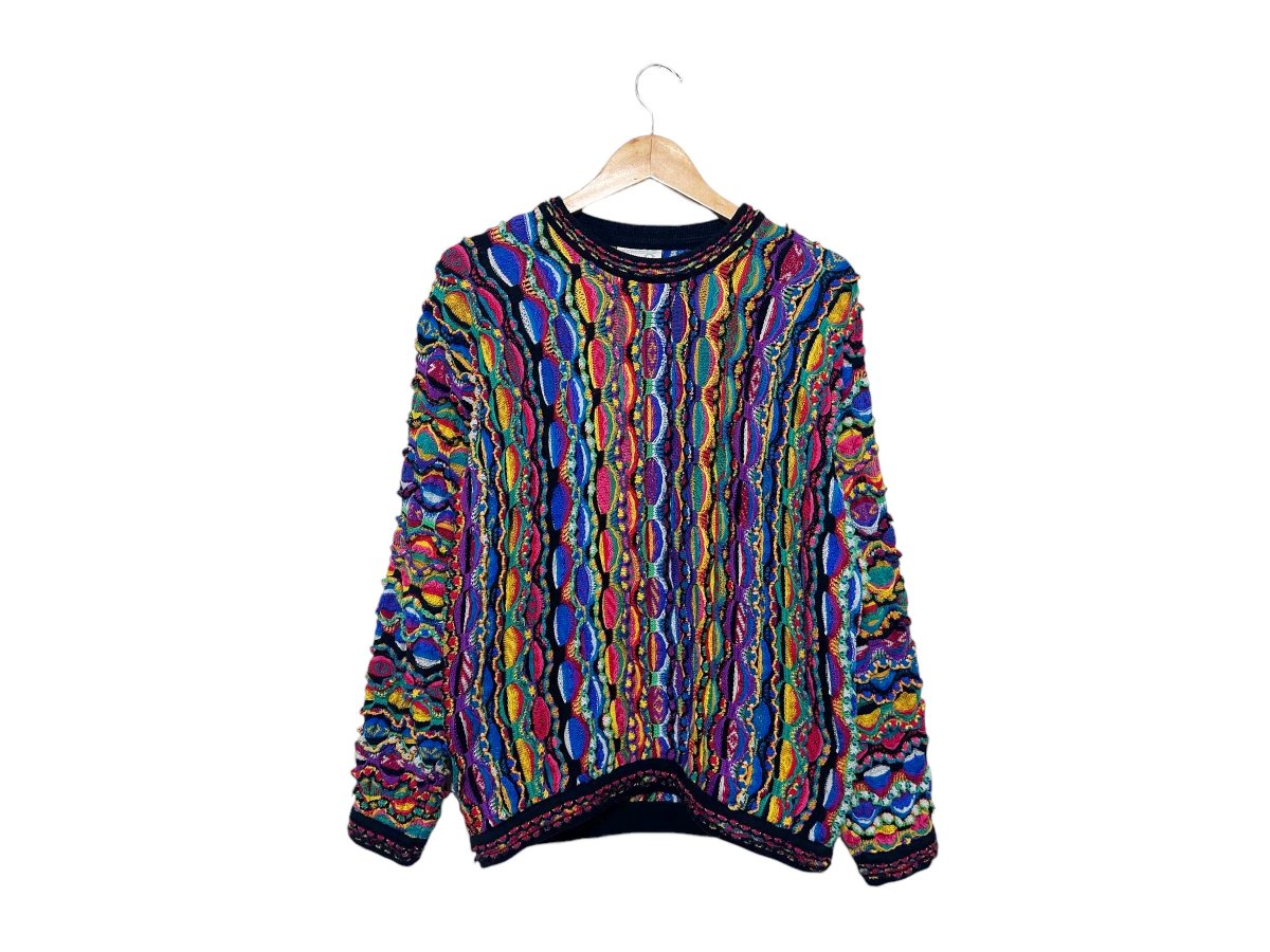 BeardedBee's tweet image. Channeling classic Biggie vibes with this iconic vintage Coogi sweater 🌈✨ #rainbowcoogi #notoriousbig #coogi