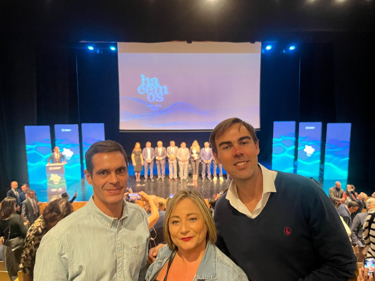 sindicatofetico's tweet photo. 🎉 Fetico  presente en la 12ª Edición de los Premios Hacemos Málaga

Estos reconocen a empresas de #Málaga que destacan por su compromiso social, innovación, empleo y  sostenibilidad 🌱

💼 #Fetico apoya iniciativas que mejoran el empleo y promueven compromiso social 

#sindicato https://t.co/WBcYcmSZwl