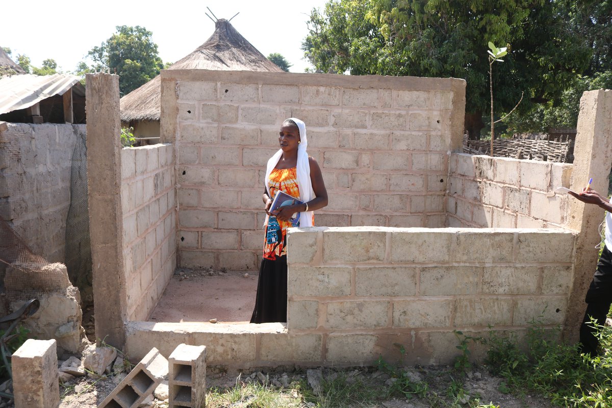 Cncr_Senegal's tweet image. #Bergeries et #poulaillers en construction, quelques promesses non respectées, constat fait par une mission de supervision du #CNCR auprès des bénéficiaires du #PADAERII, dans les régions de #Kolda et #Kédougou (9-14 novembre).