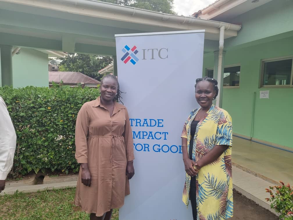 PelereGroup's tweet photo. Pelere Group’s Organic Journey! 

On track for #OrganicCertification with support from @ITCnews under the STAR Project!

@SandraLetio and Sharon Akullo completed training in Gulu on:

✅ Organic audits
✅ Best practices with farmers
✅ EU regulations

#PelereGroup #STARProject https://t.co/uZLGdAtLXk