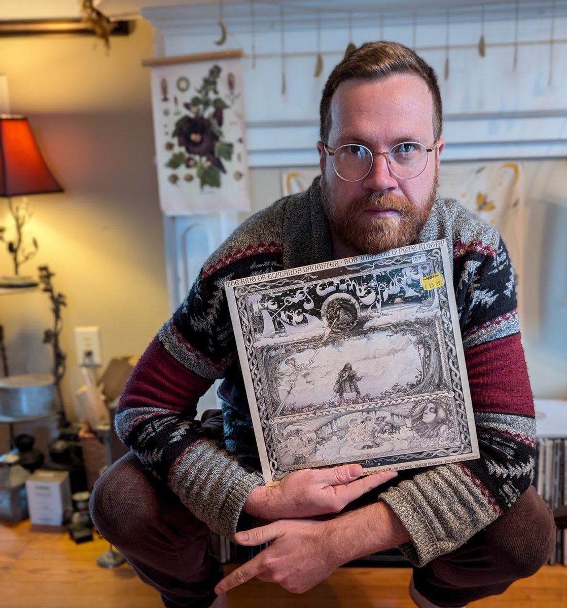 Joshy McCroo - His Majesty the Worm Out Now! tweet media