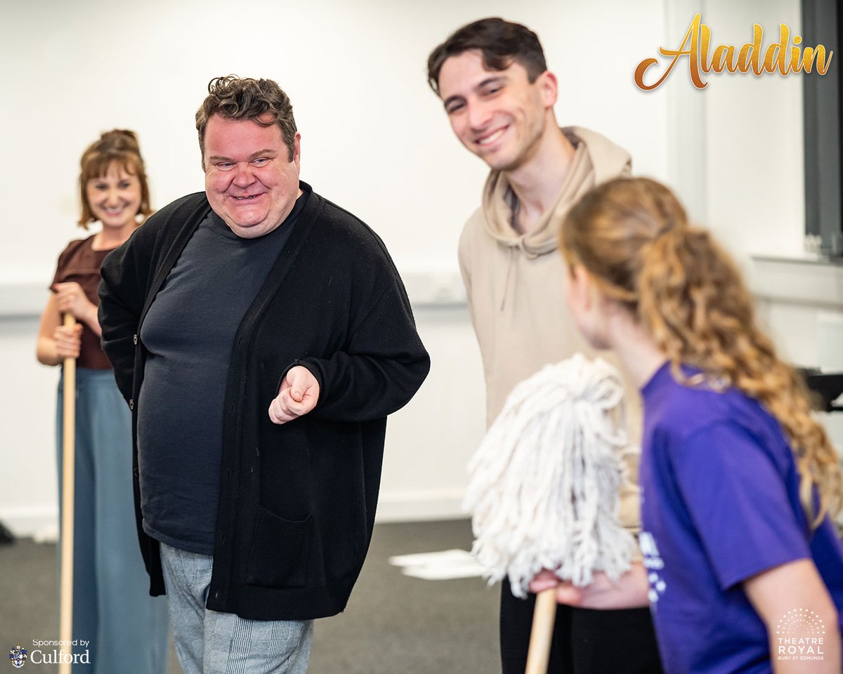 Theatre Royal Bury St Edmunds tweet media