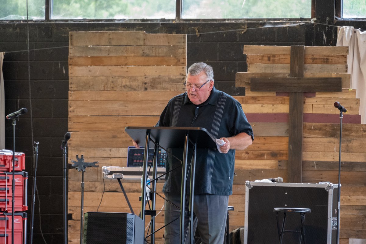 brvbc's tweet photo. We're going to begin our fall revival at 5:45 PM this evening! We're going to kick off this week w/ Rev. Ty Childers bringing the message. Worship in song will be provided by The Kindhart Family &amp; the BRV Choir. We hope to see you, we're excited to see what God's going to do! https://t.co/I4Iqix8aj8