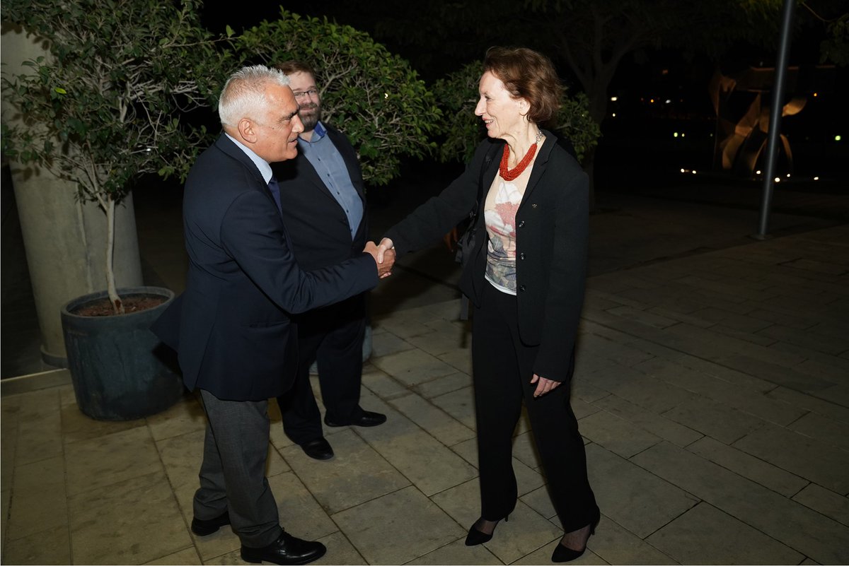 "These are troubling and unpredictable times, but one thing is certain - investing in science today will secure tomorrow’s breakthroughs and drive long-term growth."

Read the speech of ERC President Maria Leptin on her visit to Cyprus.
erc.europa.eu/news-events/ne…
🇪🇺🇨🇾