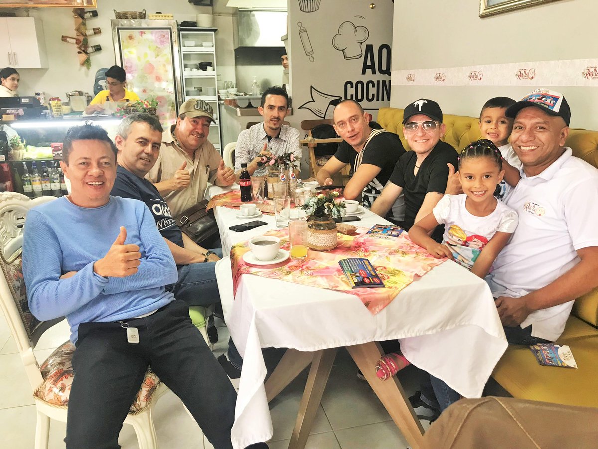 rastrojo's tweet image. #yomellamo