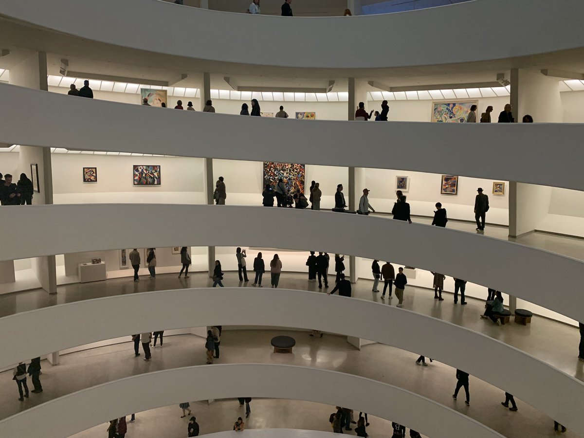 OFFOFFNYTOURS's tweet photo. グッゲンハイム美術館。 https://t.co/lufL3OMljY