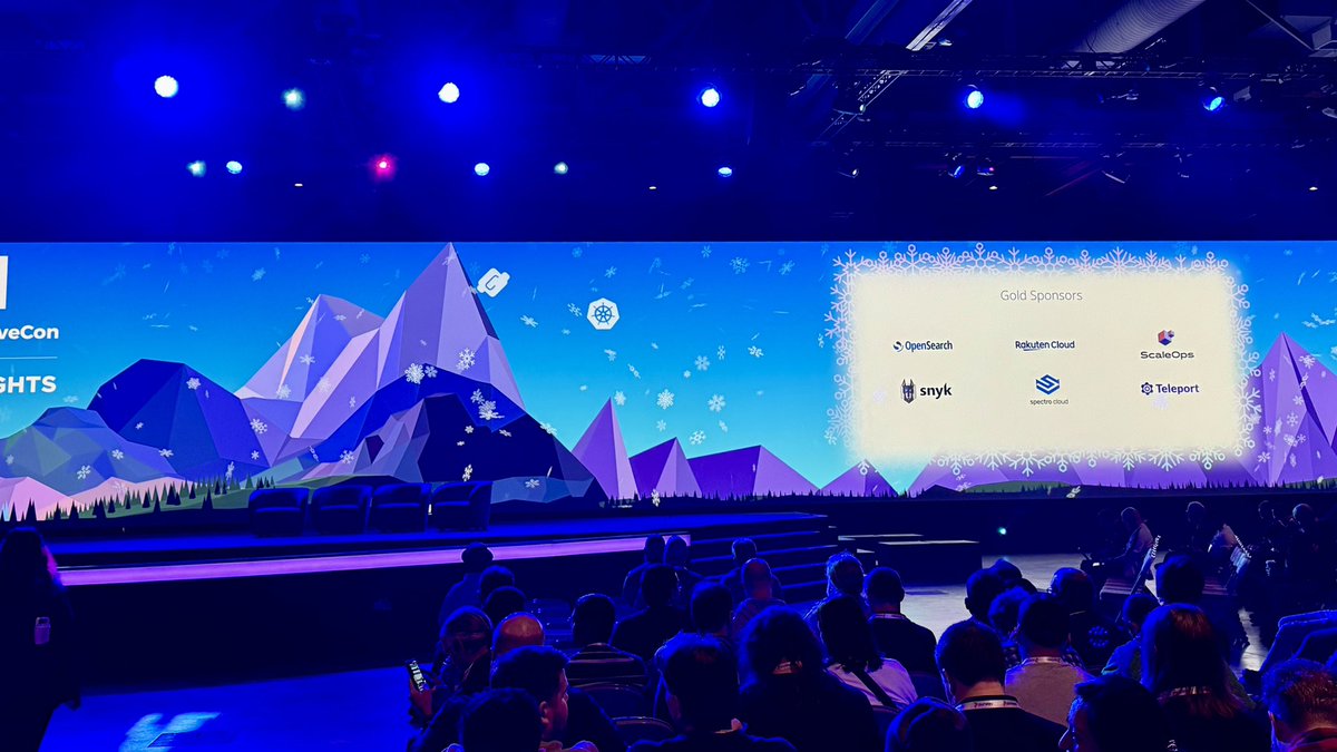 Ready for #KubeCon + #CloudNativeCon day 3 keynote