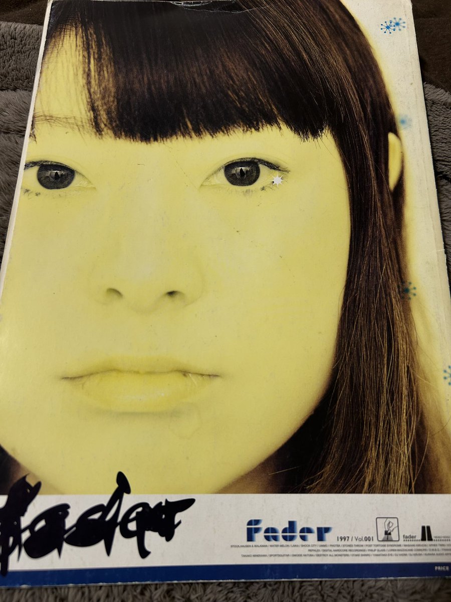 zu_hause's tweet image. 表/裏 #今夜の一冊 #FADER #MikeKelly #大竹伸朗 #EYƎ #嶺川貴子