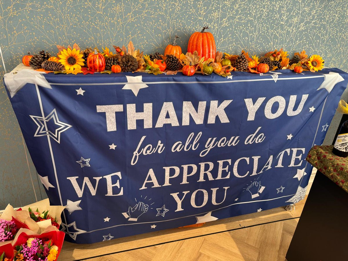 We had the pleasure of hosting a special “Thank You” afternoon to honour all the incredible #volunteers  who help in so many ways at Charlotte Straker. It was also an opportunity to thank some of our longest-standing trustees 
charlottestraker.org.uk/our-thanking-t…