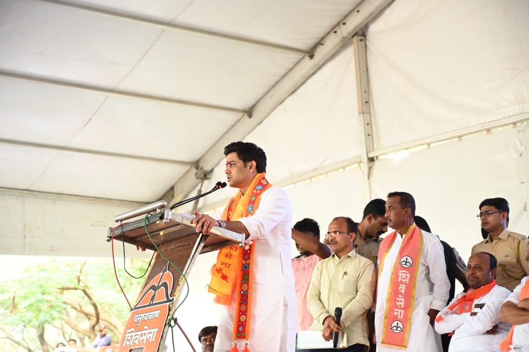 Dr Shrikant Lata Eknath Shinde tweet media