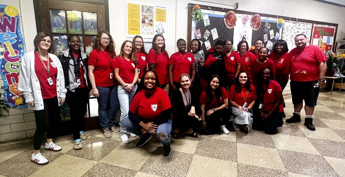PFTLocal3's tweet image. SW Philly represent!! @PHLschools like Catharine offer stability &amp;amp; safety all young people deserve. Now that our most vulnerable children are facing new threats, we know educators are prepared to stand up to protect them - because they&apos;ve got the power of a union 💪#PHLed