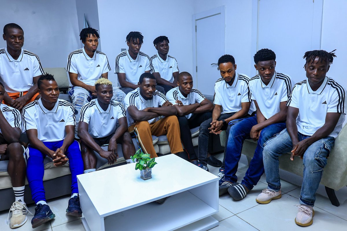 dominant_fc's tweet photo. Special address to the players on our first introductory camp yesterday in lagos. 
📸 @PoojaMedia https://t.co/mI15Wzn8mo