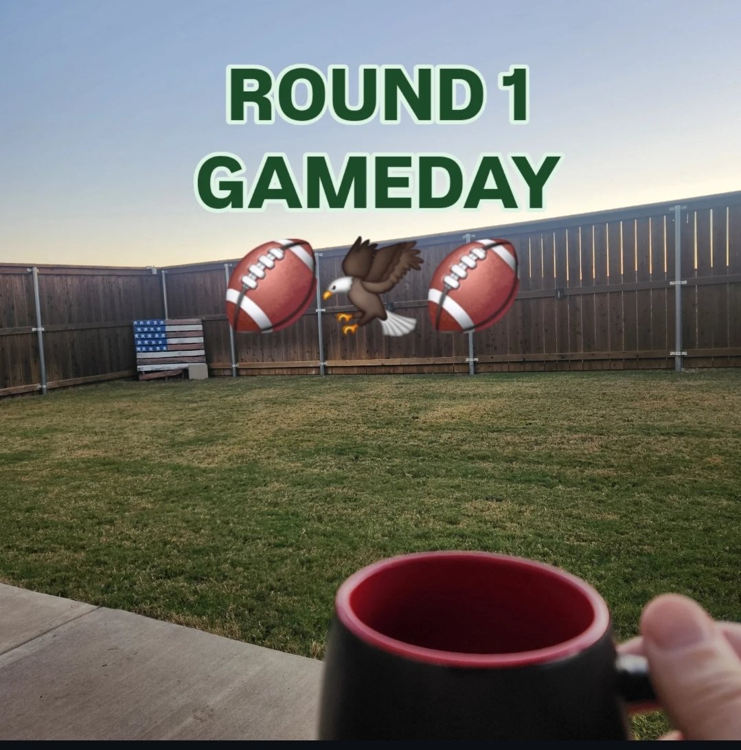 CoachSteamroll's tweet image. WAKE UP! 

It&apos;s gold ball season... time to HUNT!

#GOEAGLES 
#STEAMROLLERS