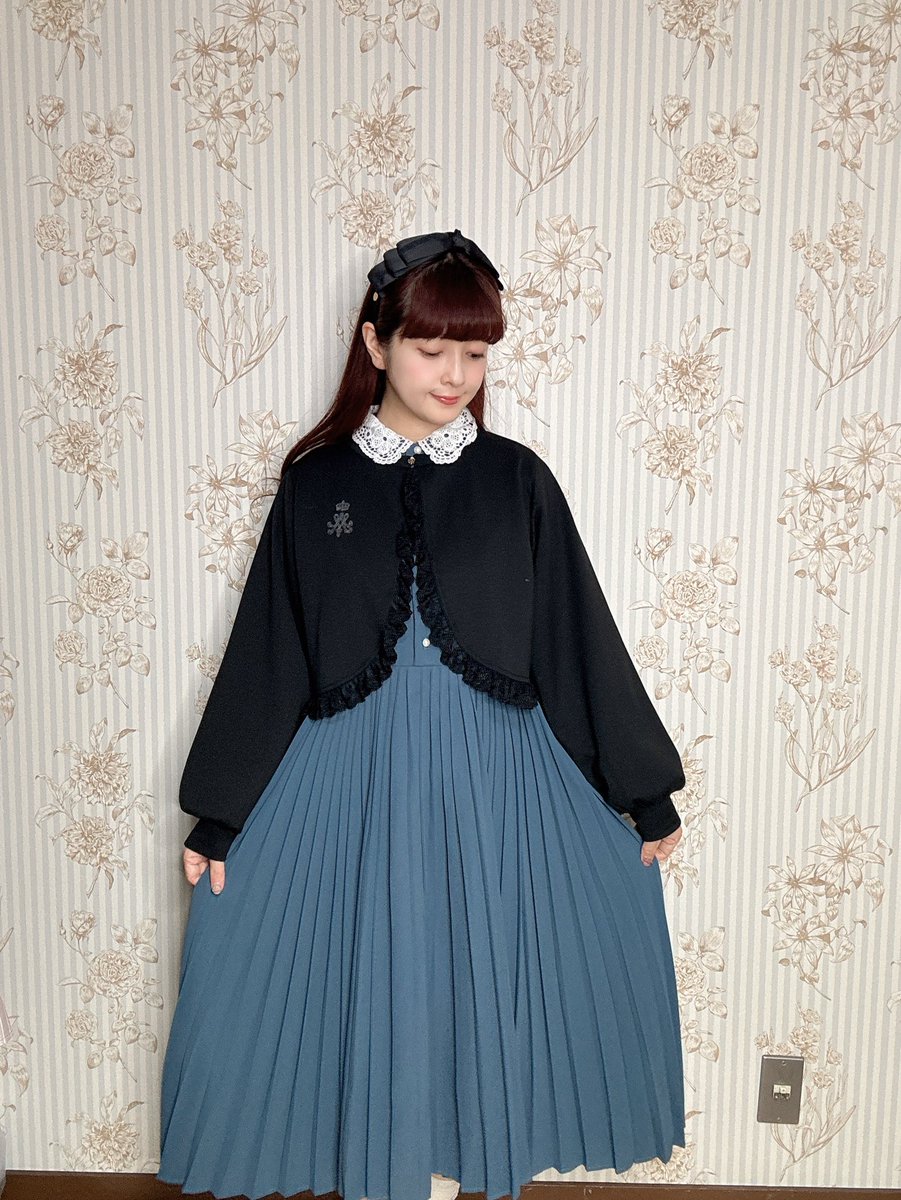 青木美沙子さん ボレロ 黒 青木美沙子しまむらコラボ黒ボレロ - メルカリ