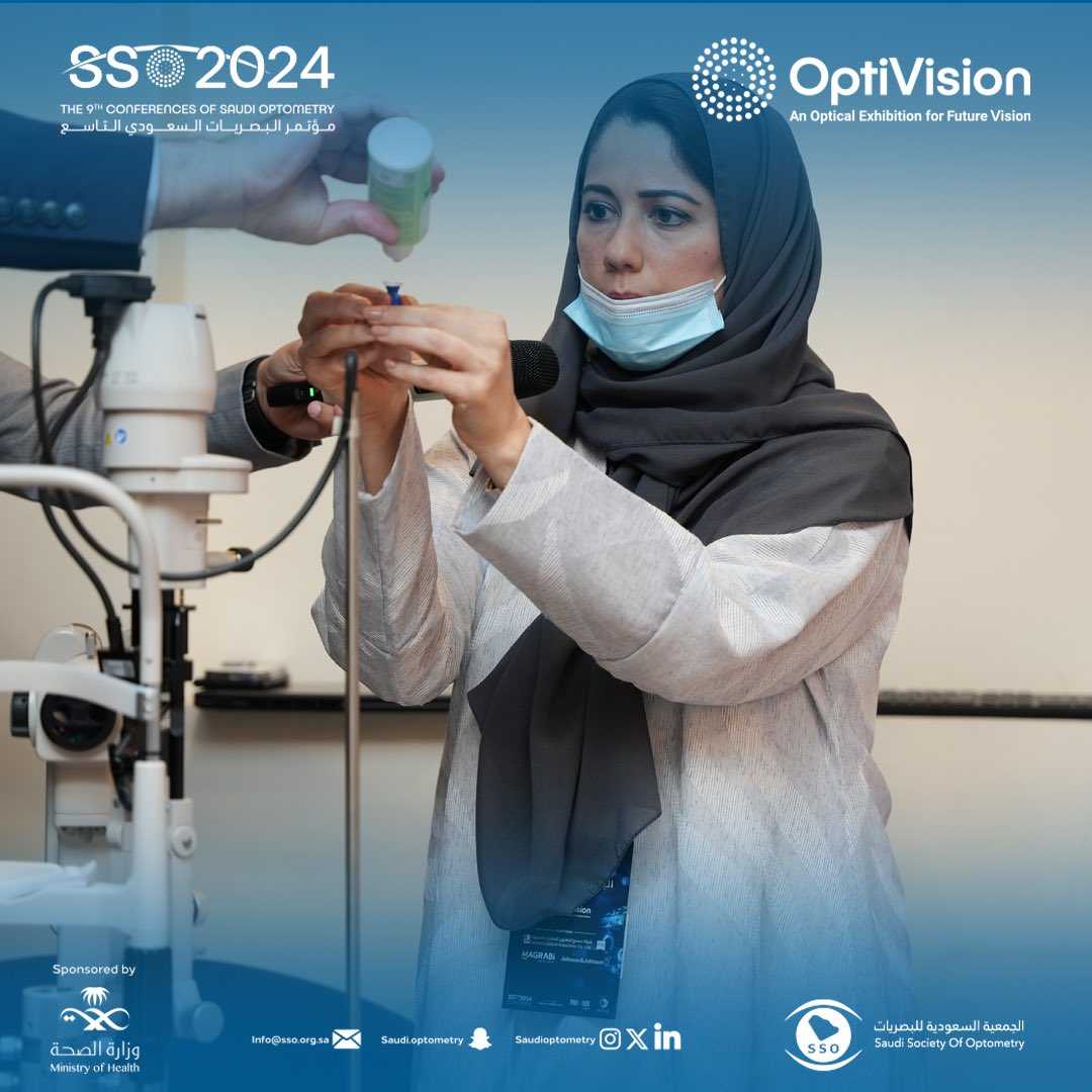 saudioptometry's tweet photo. Day 2 Workshops 📸

🗣️ Speaker: Basimah Aldligan, OD, MSc

About learn about scleral lens fitting 

#SSO2024 https://t.co/aUQrV5G2MB