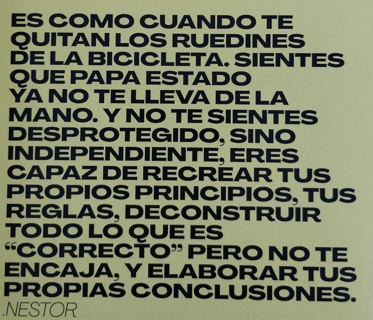 nandocruz32's tweet photo. Si no sabeu què fer aquest cap de setmana (o el proper), aneu a veure 'Free', la mostra sobre la cultura rave que hi ha al Konvent @puntzero.
I si podeu, pilleu-vos aquest llibre xulíssim sobre el tema. Inclou reflexions inspirades i inspiradores com aquesta: https://t.co/V8MVsrypoH