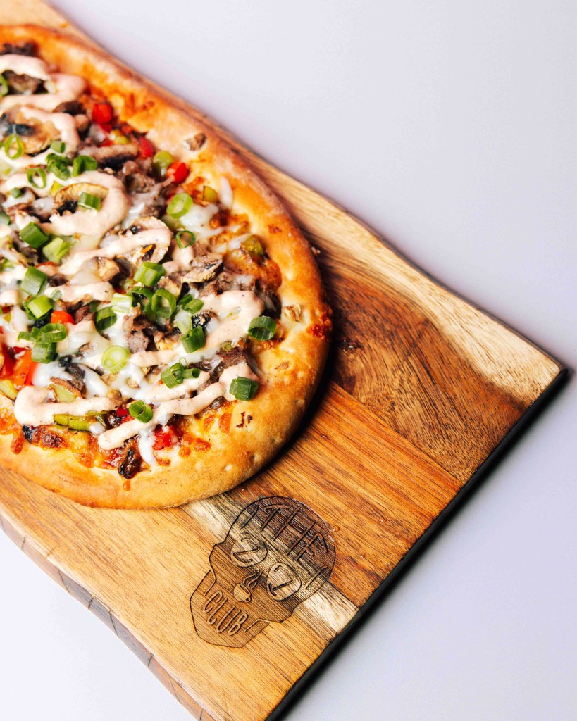 27clubcoffee's tweet photo. ‼️‼️CLEVELAND PIZZA WEEK $9.00 PIZZAS AVAILABLE NOW!

We don’t gatekeep... 😉 These 🔥 limited-edition pizzas are only available through Sunday, 11/17!

Pictured 📸:⁠
•Steakhouse Flat
•Thanksgiving Dinner Flat
⁠•Korean BBQ Chicken Flat

#27ClubCoffee #ClevelandPizzaWeek https://t.co/QoRcuA3hSD