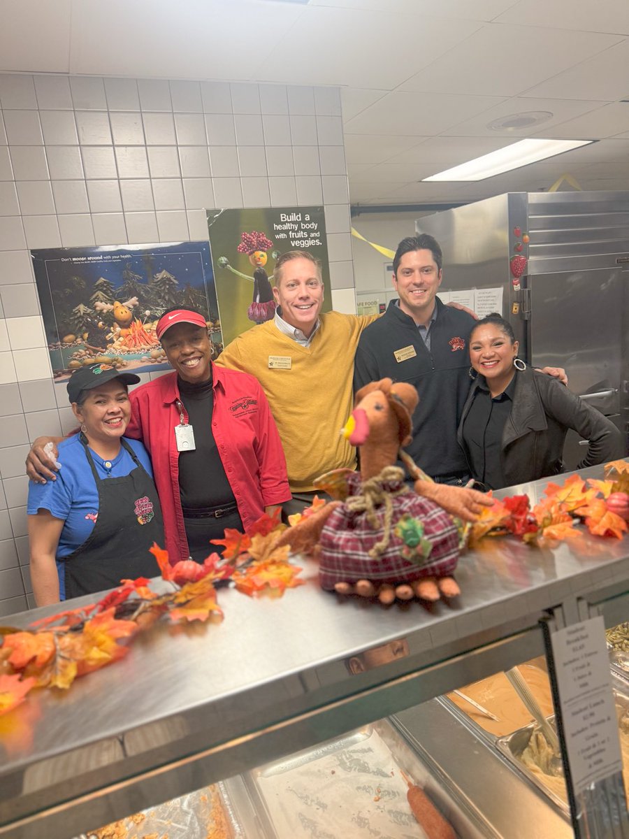 Brad Schnautz (@supt_gcisd) on Twitter photo Thank you to Ms. Gwen & the โฆ<a href="/OCTaylorTigers/">O.C. Taylor Elem</a>โฉ Team for inviting me over for their annual Turkey Day mealโฆ..best meal of the year ๐!! #WeAreGCISD Thank you to Ms. Gwen & the โฆ<a href="/OCTaylorTigers/">O.C. Taylor Elem</a>โฉ Team for inviting me over for their annual Turkey Day mealโฆ..best meal of the year ๐!! #WeAreGCISD