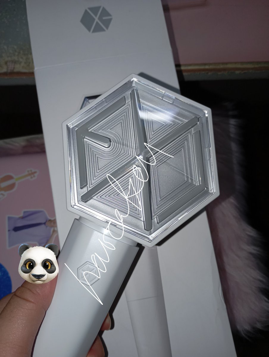 haocakeu's tweet photo. ✧˚ · . #jeindahan

wts lfb ph exo lightstick ver 3
— ₱2,300

★ + pf &amp; lsf
★ onhand | mint condi (can send vid condi) | never used
★ payo only
★ gcash (gotyme/seabank— preferred)
★ meetup as mod, ok! (megamall)
★ reply/dm to claim https://t.co/rZ2EUTc799