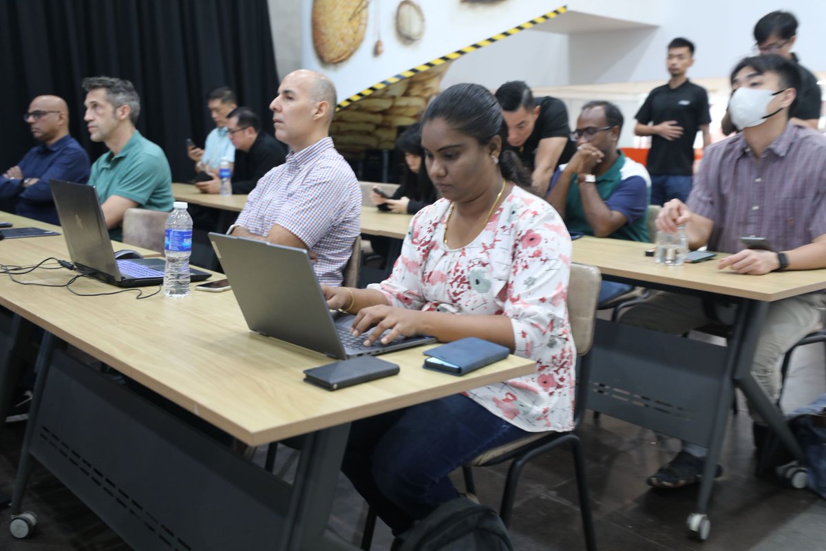 SGInnovate's tweet photo. We teamed up with Intel for a hands-on AI workshop last week! From building RAG systems to testing OpenVINO, it was the perfect opportunity for developers to explore new tools and experiment with incorporating AI models into their solutions. https://t.co/9VTLsTAl9B https://t.co/nAunPp5Yjf