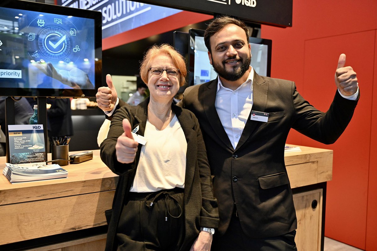we_online's tweet photo. If you can still see the happy faces of your colleagues on fridays 🙃, you know you‘re in the right place and company 🫶🏻

Thank you for your dedication ❤️🤍

#WE_eiSos #ele24 #electronicafair https://t.co/8eGpxSW6sZ