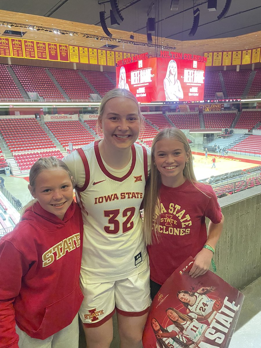 JCSD_GirlsBball tweet media