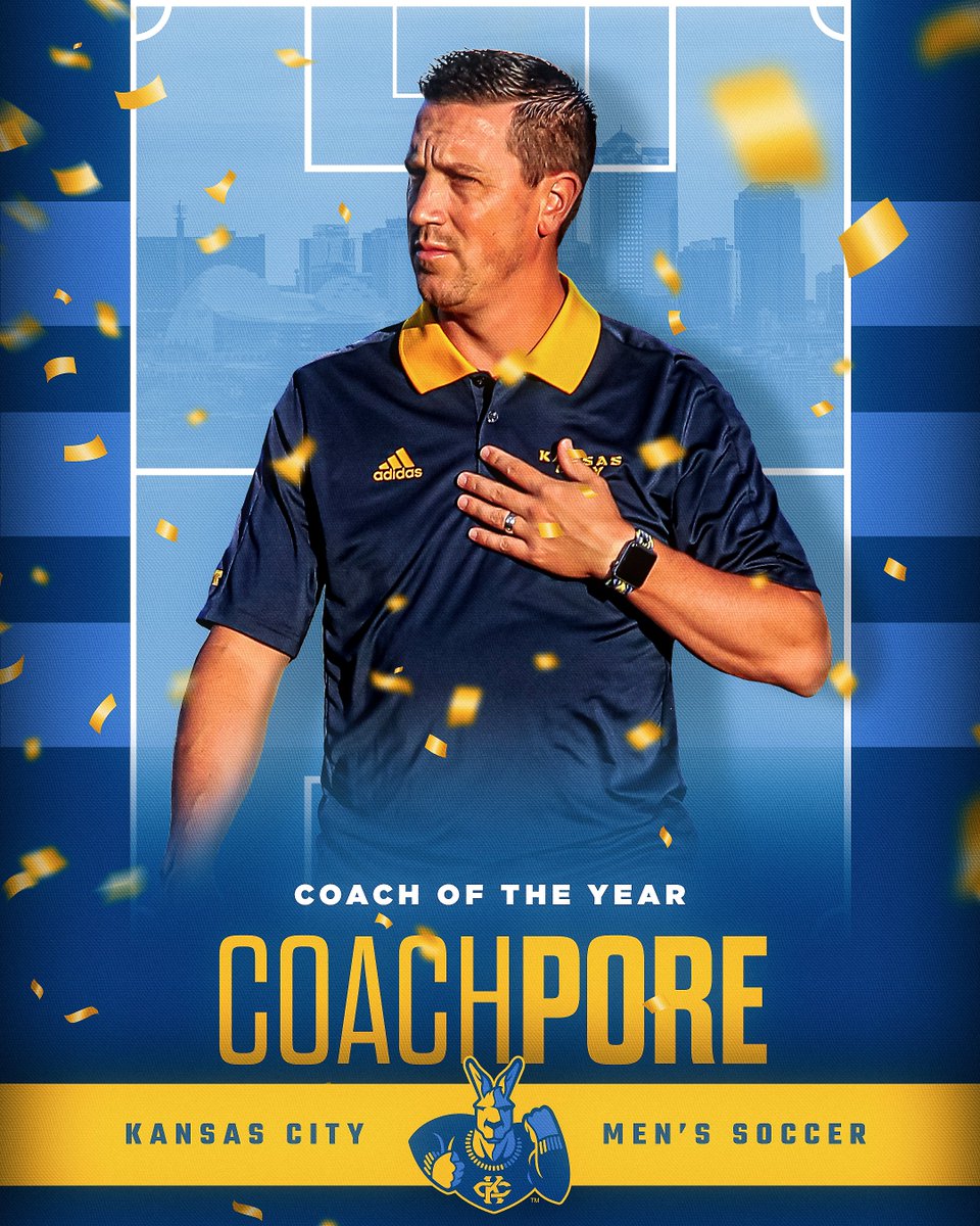 𝐂𝐎𝐀𝐂𝐇 𝐎𝐅 𝐓𝐇𝐄 𝐘𝐄𝐀𝐑 🏆
Coach <a href="/RyanPore/">Ryan Pore</a> has led the team to the most wins since 2001 and the fourth-best scoring average in the nation, winning his second-career Coach of the Year award 🫡
#ROOUP | #DeclareKC