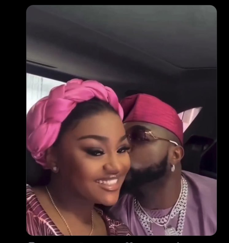 Mummy_Chizzy's tweet image. The enemies of Chioma , d twins &amp;amp; David will never have a comfortable seat in their lives amen . may fire of destruction drive away anything that’s  not from God ,that’s working against this household In Jesus name amen #davido #chioma #chivido2024