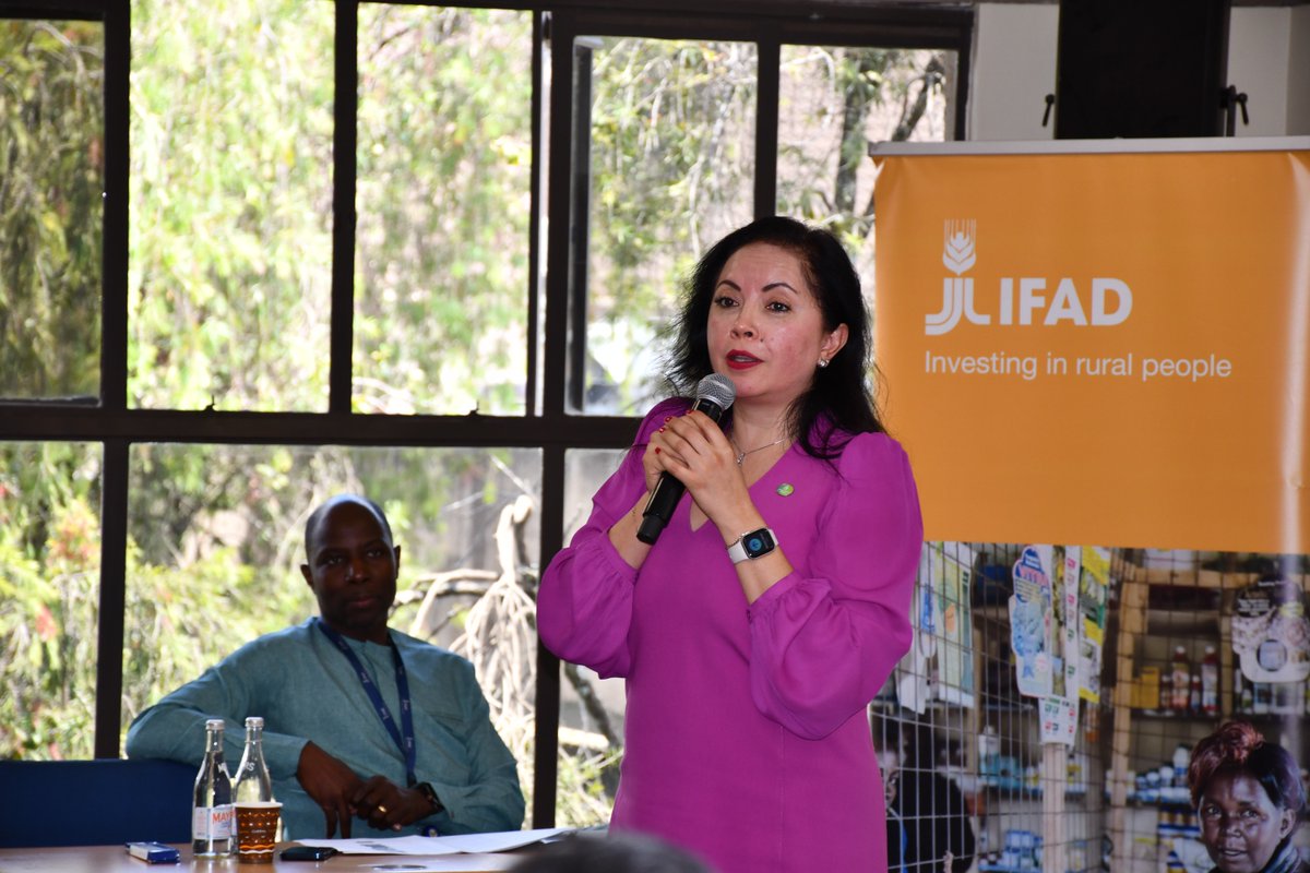 "Small-scale farmers lack access to income growth from global value chains in the web3 era due to certification barriers", Gladys Morales #Agroweb3 powered by LACChain workshop in Nairobi.
