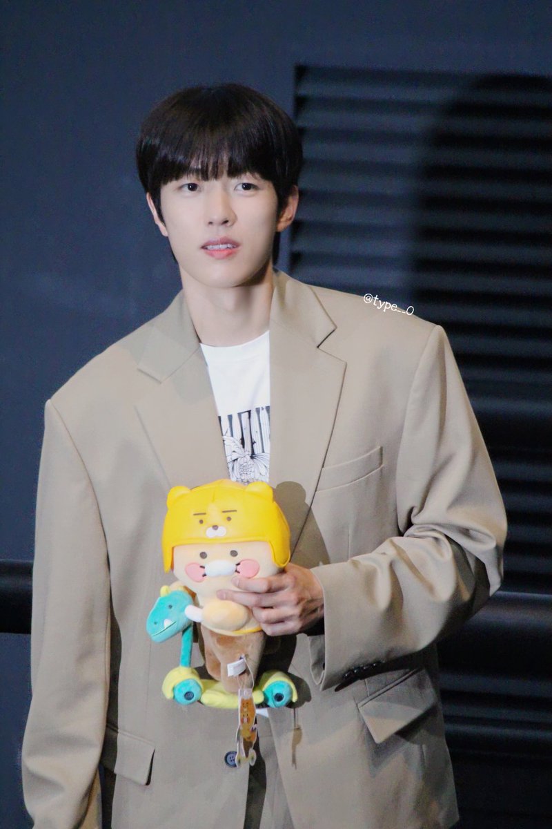 241110 이성열 <4분44초> 무대인사
🐻
#이성열 #성열 #인피니트 #인스피릿 #4분44초 #infinite #inspirit