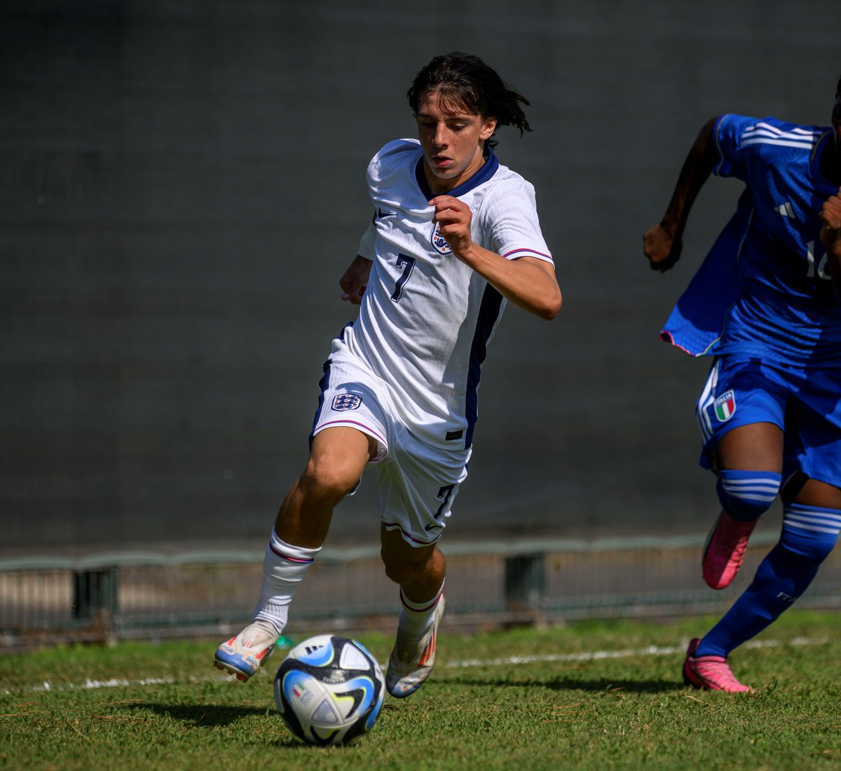 ワールドサッカーダイジェスト 最新号 📢好評発売中!! ＼ ✨一冊丸ごと