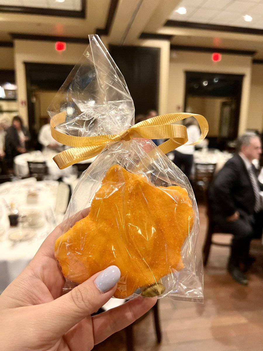 ginamarriee's tweet photo. got to celebrate one of my oldest friends’ engagement and my best friend’s birthday on the same day 🥹 https://t.co/gH82gq0KIr