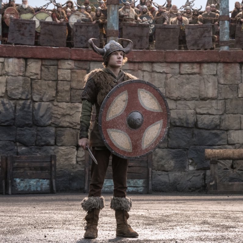 First official look at Mason Thames as Hiccup in the live-action ‘HOW TO TRAIN YOIR DRAGON’ film 🐉

(Via: @empiremagazine) https://t.co/Eu5Hnq6Hzv