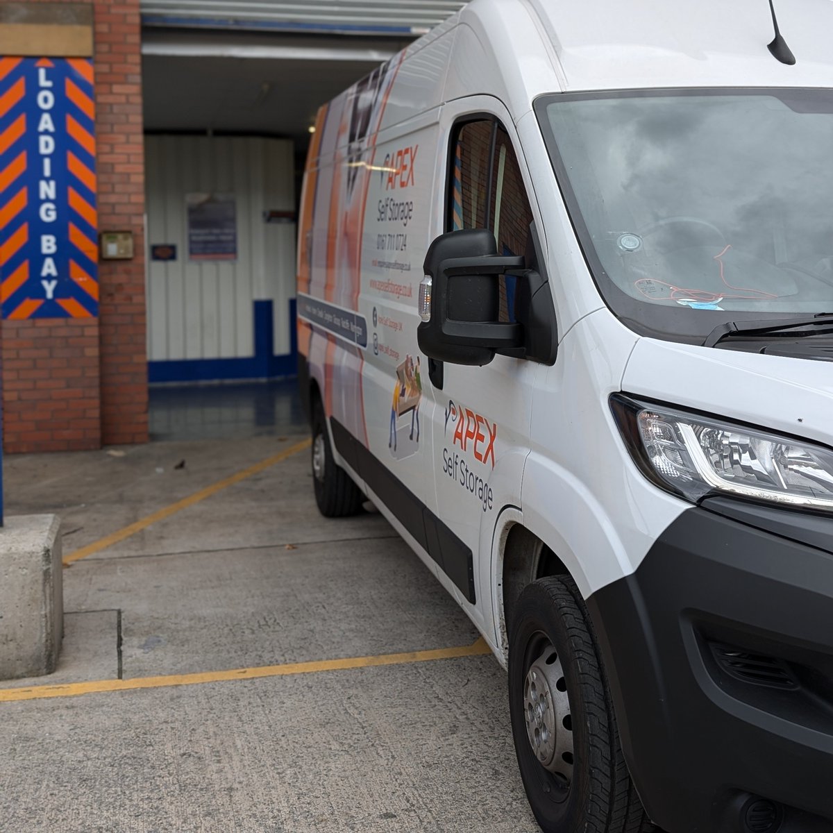 We have a brand-new van! 🚐
For those of you who don't know (or have just forgotten 😄), we offer a free van and driver service for customers located within a 10-mile radius.
Contact us to discuss your requirements.
