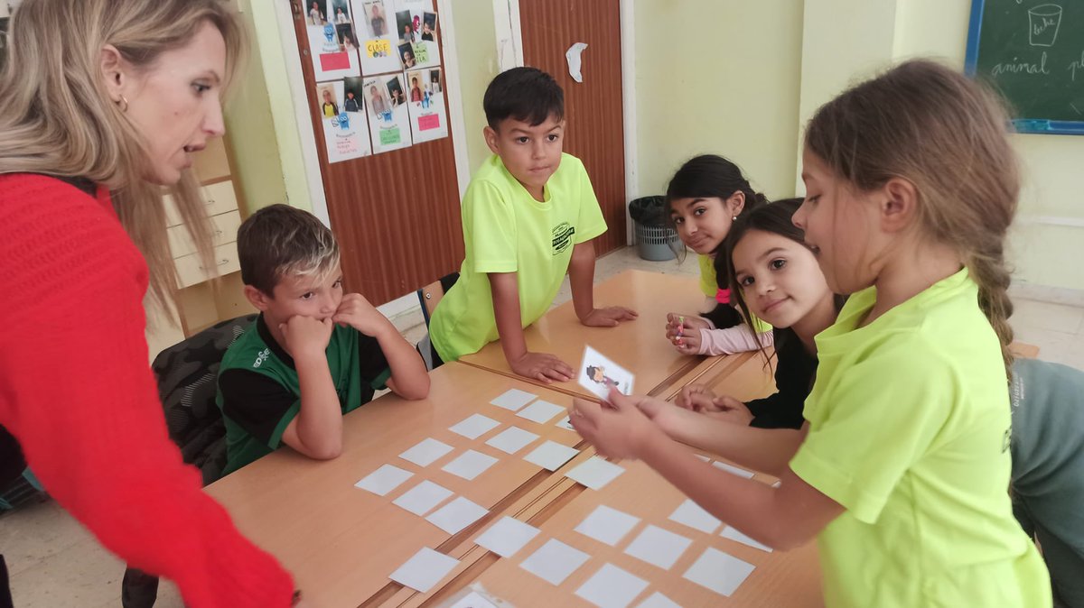 Hoy también hemos celebrado el Día del Flamenco a través de grupos interactivos con el curso de 2 de primaria 💃💃 #diadelflamenco #comunidaddeaprendizaje #gruposinteractivos 

🏫 CEIP Manuel Altolaguirre
☎️951 29 88 56
📍Calle Arlanza, 6
📧 29006131.edu@juntadeandalucia.es