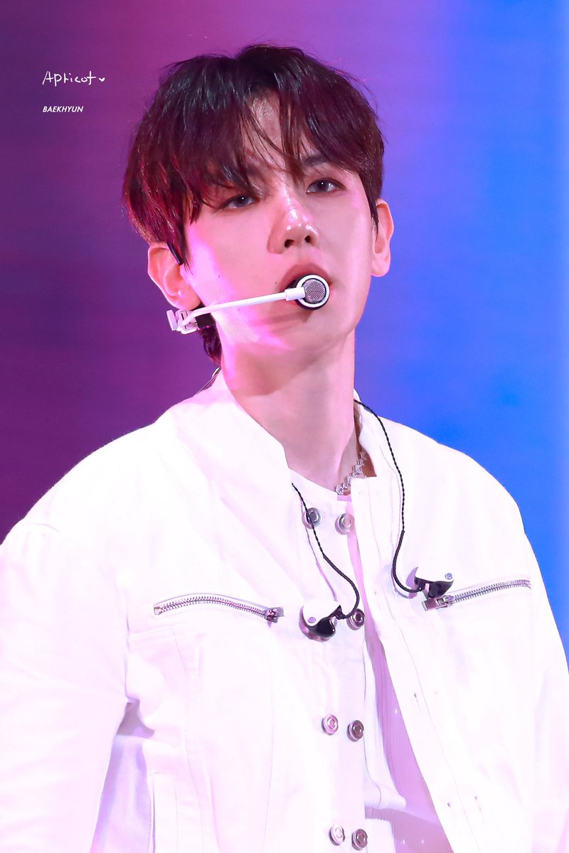 Poeticslight's tweet photo. #2024MAMAVOTE  #BAEKHYUN https://t.co/jM38SfASVJ