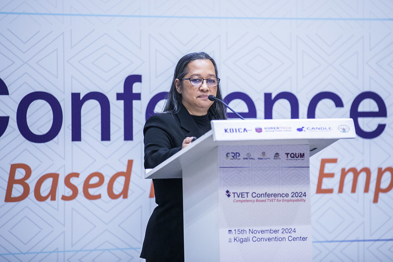 ProjectTqum's tweet photo. The project has developed 34 CBC for both RP and RTB  but also enhanced  teaching and learning activities through rigorous TVET Quality Audits conducted with NESA, RTB, &amp; HEC to ensure that TVET schools and RP  colleges provide training in compliance with established  standards. https://t.co/Rh7vLsngxU