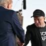 CaraMia200's tweet photo. @pm6019 Agree. Faux movement of discontentd oligarchs agitating for #GOP takeover. That project is complete now.
Corporate oligarchy found their useful idiot in #Trump.They’ll leave him there as long as their agenda is met.
Dumb/lazy, he’ll go play golf & leave governing to them.#USARIP https://t.co/x89DoBBtty