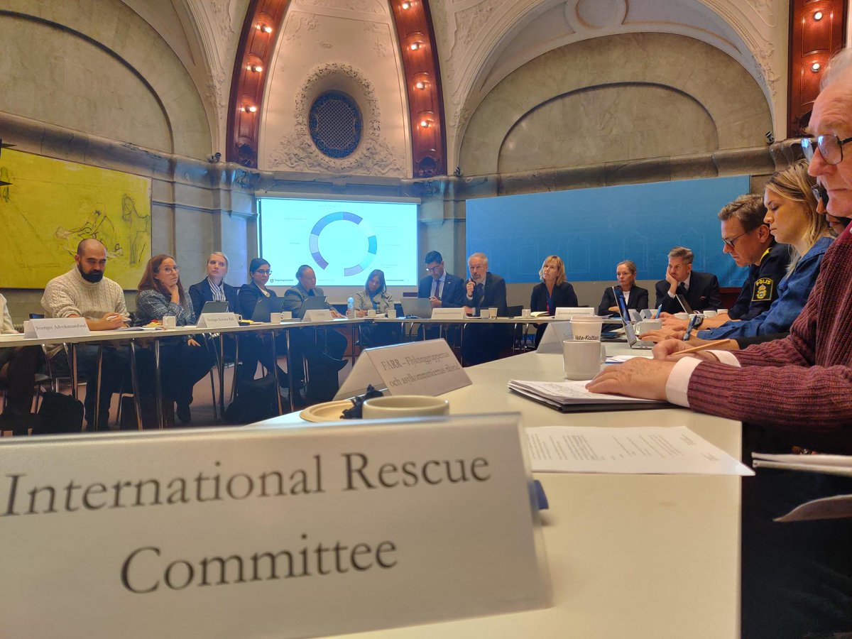 Vi välkomnar dialogen med statssekreterare Anders Hall <a href="/Justitiedep/">Justitiedepartementet</a> om Sveriges genomförande av EU:s migrations- &amp; asylpakt. Vi betonar vikten av civilsamhällets deltagande och roll i paktens alla delar inkl i vidarebosättning av kvotflyktingar. Läs mer👇
tinyurl.com/2we3c8bd