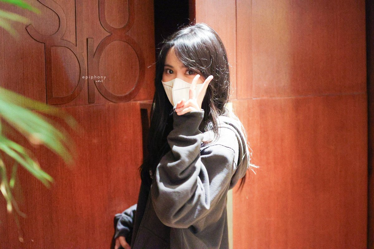 epiphany0714's tweet photo. 241115 Gala Premiere HITBK

KANGEN BERAT AKHIRNYA JUMPA KEMBALIII REVA 🤝🥰 https://t.co/A4Zxekgzy1