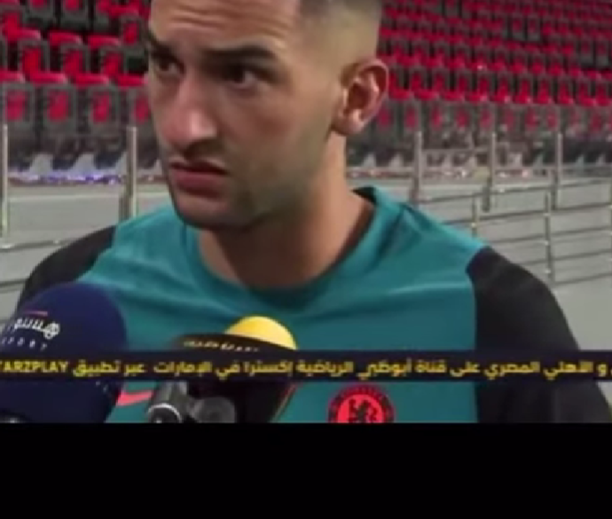 bennas10's tweet photo. @HayatToudert hadi mnin kan tayl3ab f chelsea , yamat khalilouzitch https://t.co/nJhFkDje6i