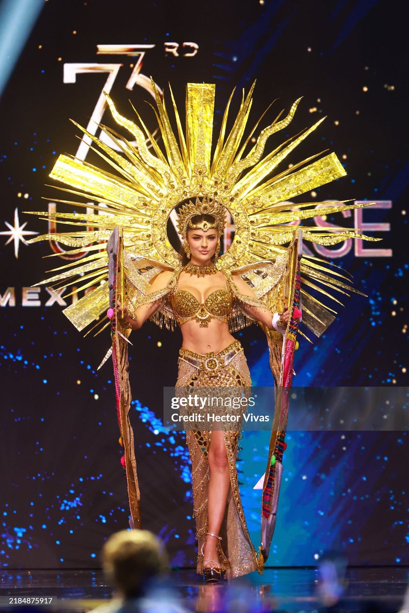 miss_coronas's tweet photo. DIVINA LA PERUANA EN SU TRAJE 😍🇵🇪

#MissUniverse #MissUniverse2024 https://t.co/C64ChRyIR0