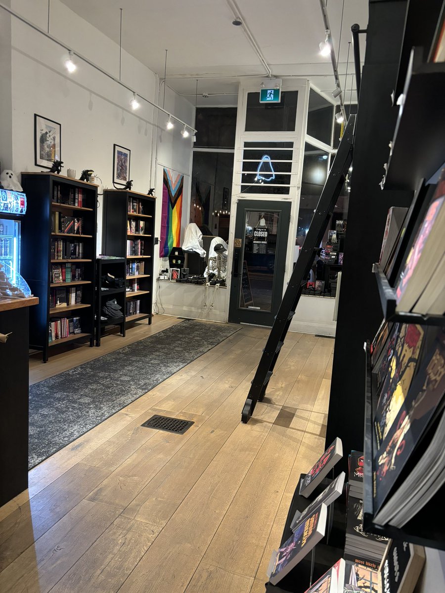 Madison McSweeney 🇨🇦🕷 (@mmcsw13) on Twitter photo Such a fun night at <a href="/LittleGhostsBoo/">LittleGhosts</a> with <a href="/Kaijuklutz/">Chris !</a> <a href="/every1question/">Jason Krawczyk</a> @brittni_in_ink and <a href="/danielperrysays/">Daniel Perry</a>! Can’t wait to read all your books! Such a fun night at <a href="/LittleGhostsBoo/">LittleGhosts</a> with <a href="/Kaijuklutz/">Chris !</a> <a href="/every1question/">Jason Krawczyk</a> @brittni_in_ink and <a href="/danielperrysays/">Daniel Perry</a>! Can’t wait to read all your books!